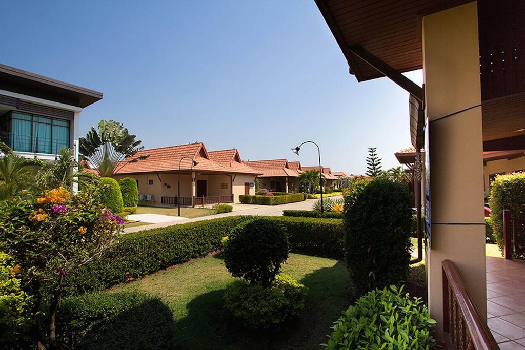 Sea Breeze House Villa Mae Phim Phòng bức ảnh